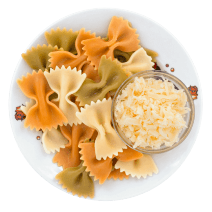 Цветные макароны с сыром