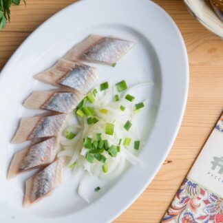 Селедка с луком