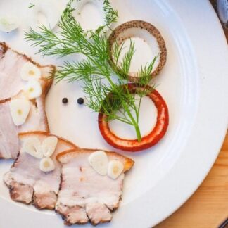 Грудинка копченая по-домашнему